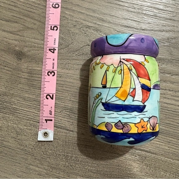 Hand Painted Tropical Salt and Pepper Shaker Set Sailboat Lighthouse Nautical - Picture 5 of 6
